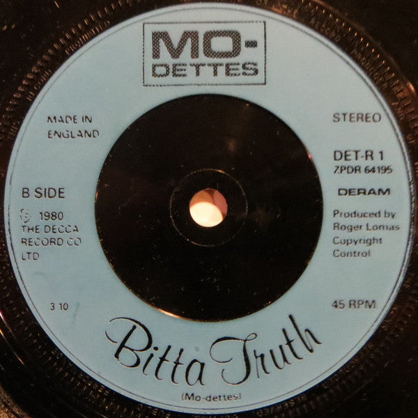 Mo-Dettes : Paint It Black (7", Single)