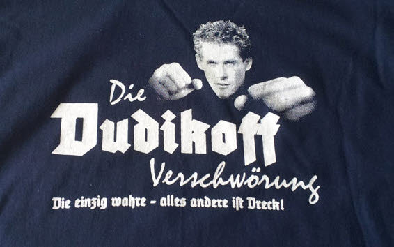 Dudikoff-Verschwörung - T-Shirt (S-5XL)