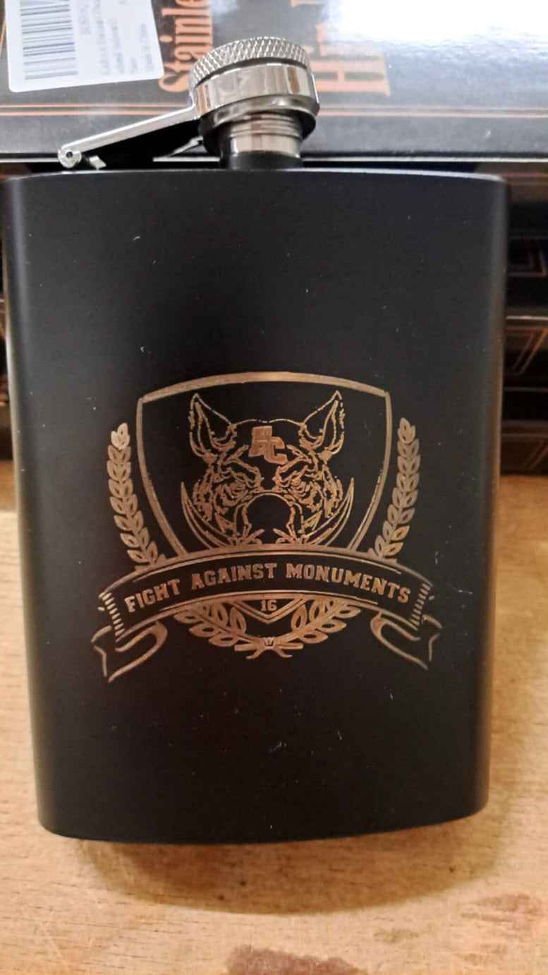 Fight Against Monuments - Brustwärmer (Schnapsflasche)