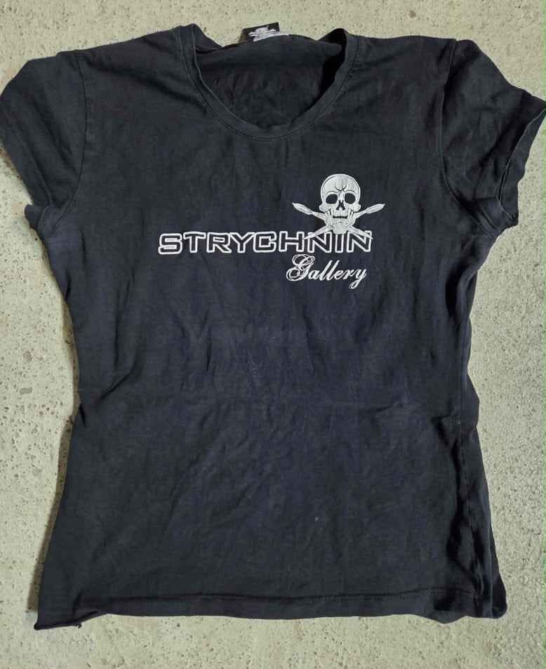 Strychnin - Girlie (L / 2nd Hand) Left Over!