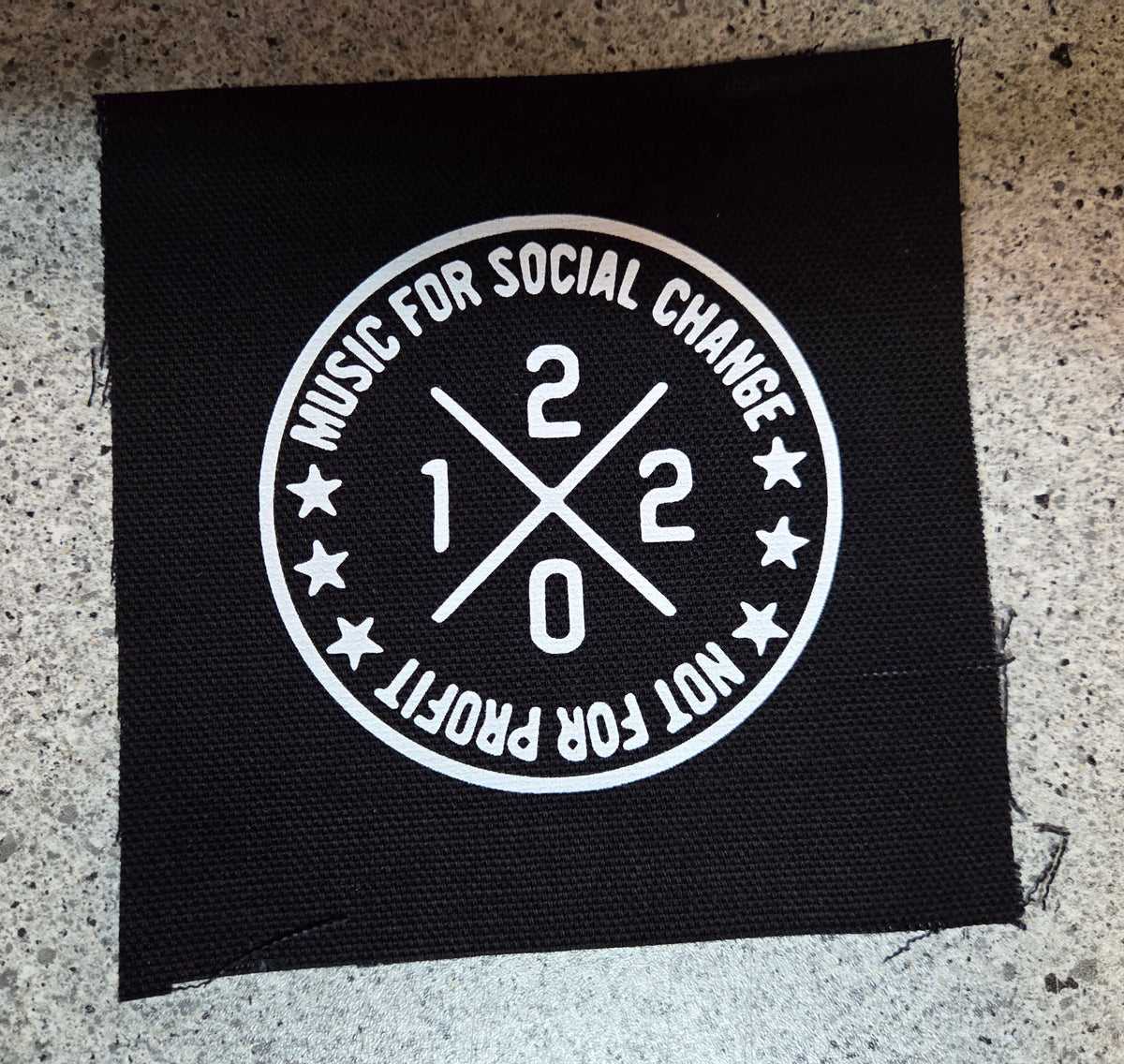 1220 - Music for Social Change - Patch / Aufnäher klein (weiß)