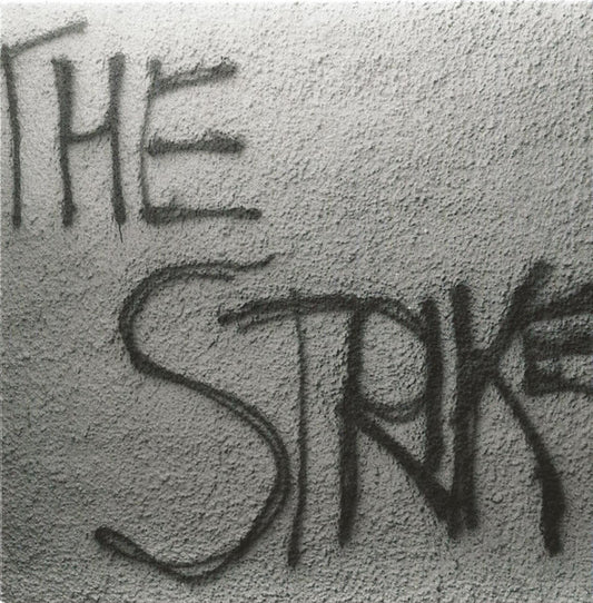 The Strike : Fly No Flags (7", Single)