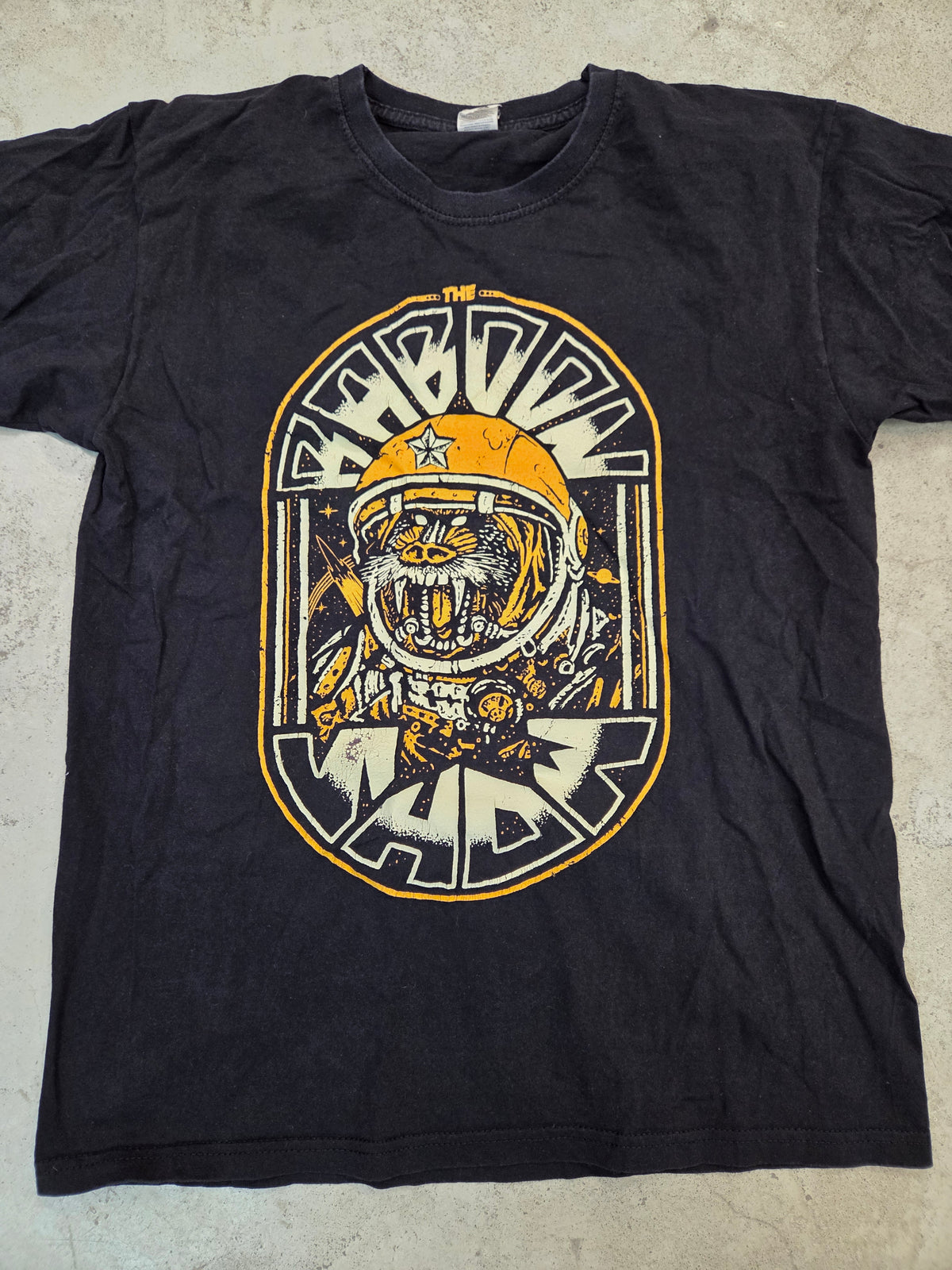 Baboon Show - T-Shirt (M / 2nd Hand) Left Over!